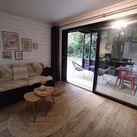 Nature & Calme, Et Foret A Pied アパート ラカノー